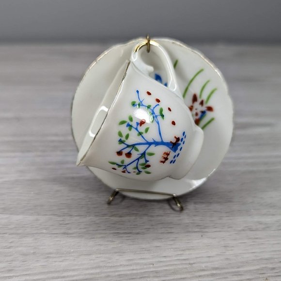 Vintage Miniature Japanese Tea Cup and Saucer - Picture 2 of 7